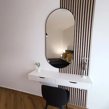 Apartment Gold Ii